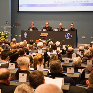 Pismo Svetog Oca Franje kardinalu Bozaniću prigodom završetka sinodskih zasjedanja